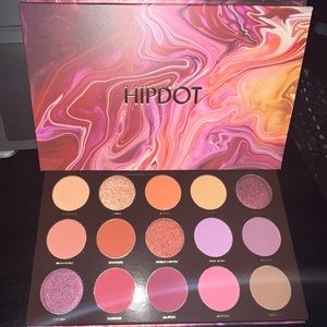 Hipdot eye pallet